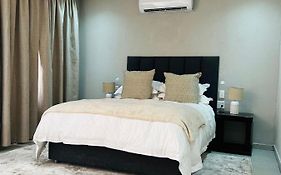 Elson Manor Guesthouse